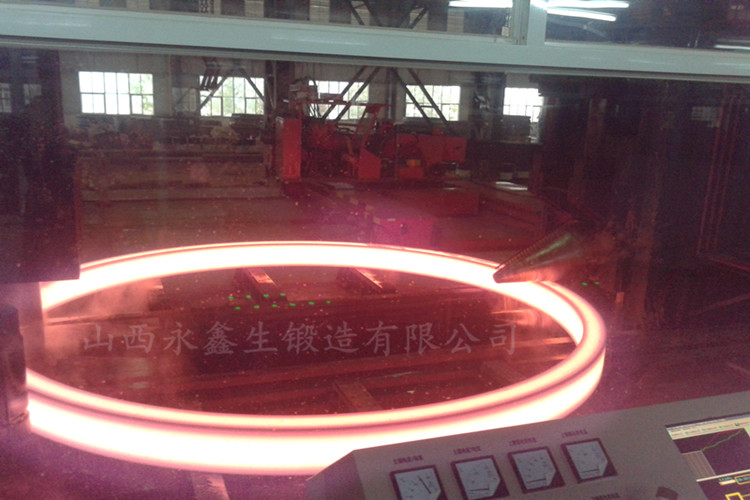 輾環加工環形鍛件