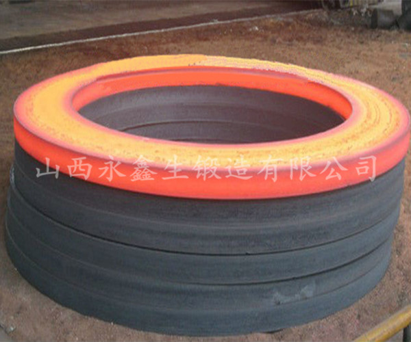 環(huán)軋加工后的環(huán)形鍛件