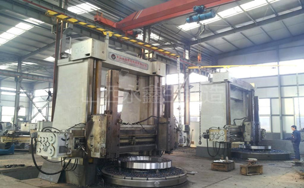 環形鍛件加工時的照片