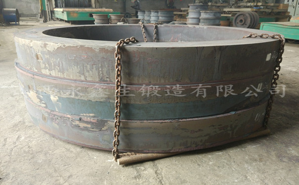 熱處理合格的環(huán)形鍛件